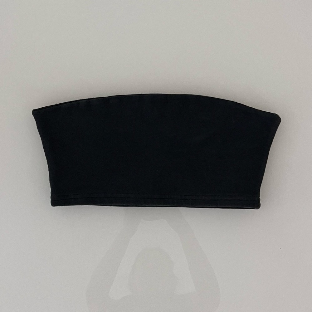 Brandy Melville Mel Bandeau Top in Black